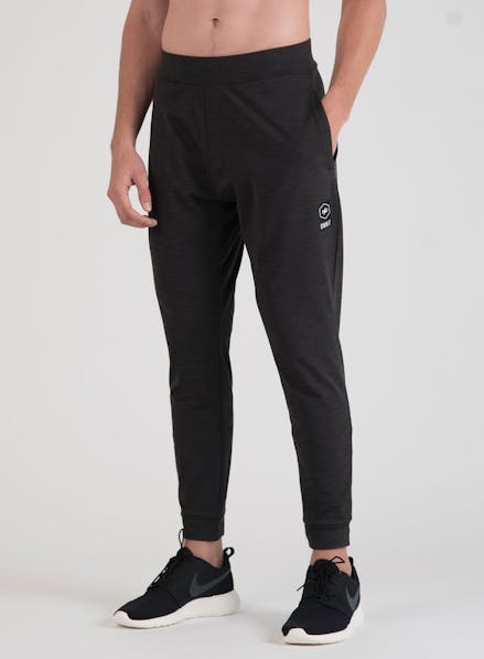 nsw tech fleece jogger